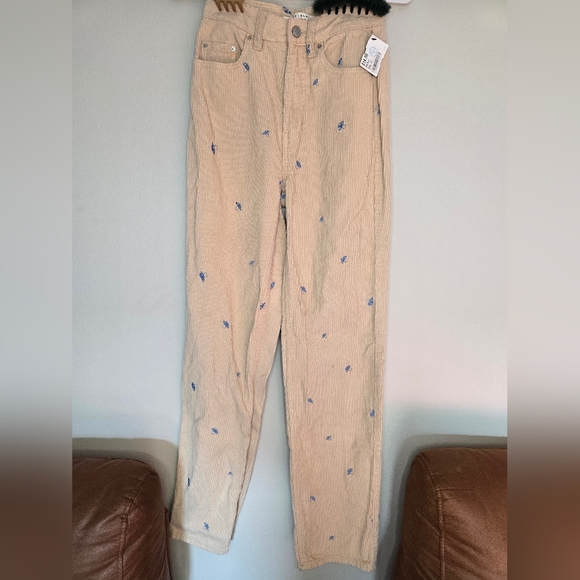 Pacsun Mirco Embroidered Mushroom Boyfriend Jeans - Picture 2 of 3